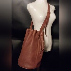 Vintage Pebbled Leather Drawstring Bucket Bag -Coach Badge - Made In Italy